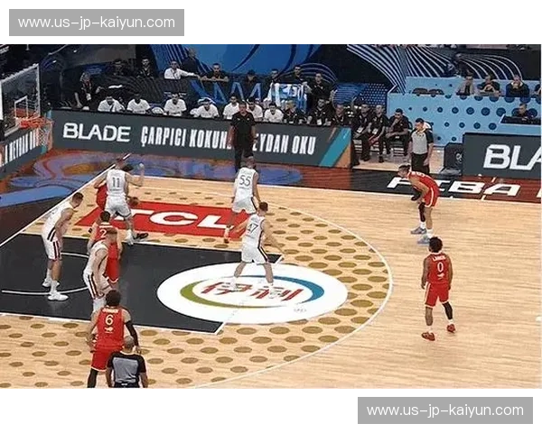 体育即时要闻:最新赛事动态与明星背后的故事 体育即时要闻:最新赛事动态与明星背后的故事